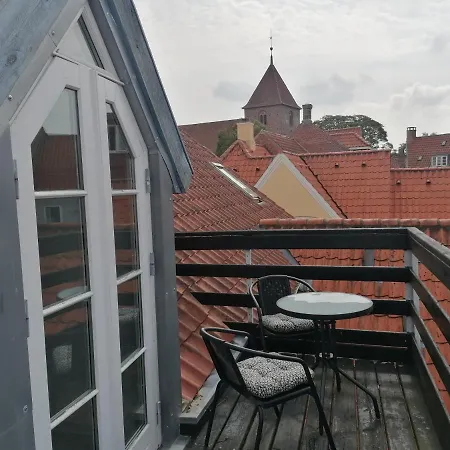 Attic Lägenhet *